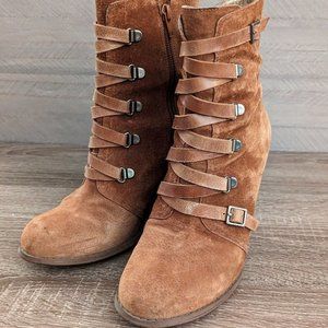 BCBGENERATION Women's Kadeer Buckled Lace Up Wedge Bootie Tobacco Suede Size 7.5